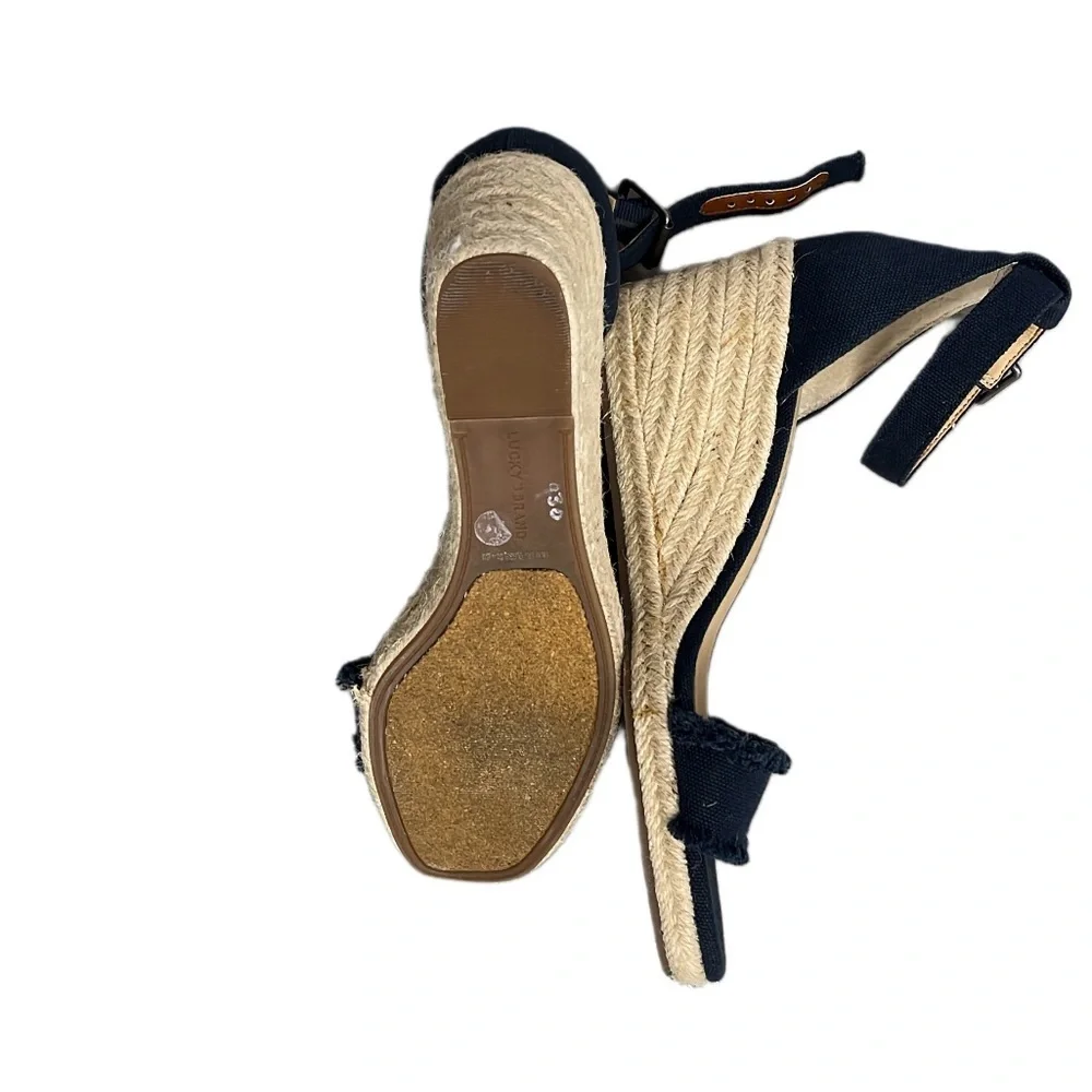Women’s Navy Lucky Brand Platform Sandals Size 9.5